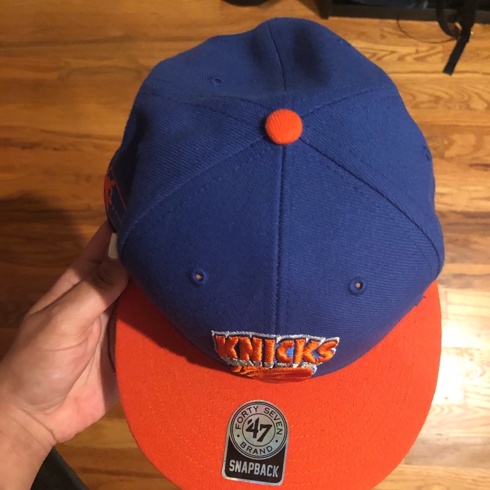 Knicks Snapback - Picture 2 of 5